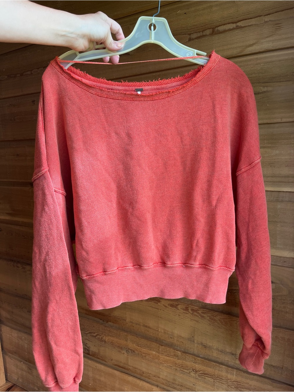 FREE PEOPLE - wide neck long sleeve batwing cropped lightweight sweatshirt